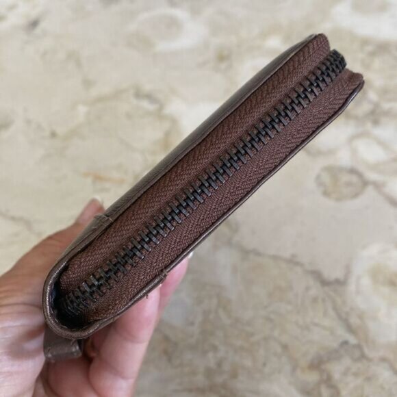 NWOT Kenneth Cole Leather Long Zip Clutch Wristlet Wallet - Picture 7 of 11